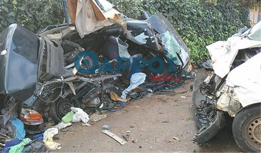 Tραγικός απολογισμός τροχαίου στην Κυπαρισσία: νεκροί τρεις μαθητές