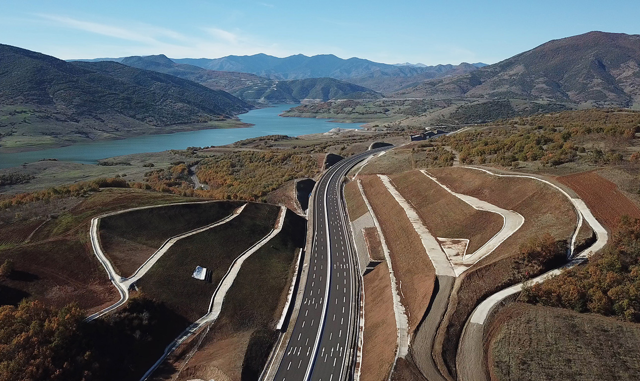 Λίμνες Σμοκόβου και Πλαστήρα: Οι «ωραίες κοιμώμενες» των Αγράφων