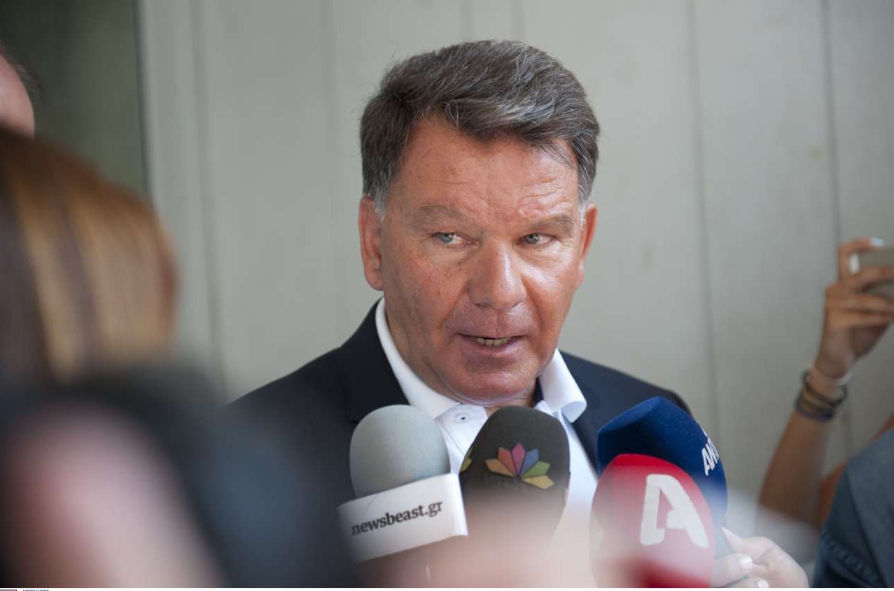 Κούγιας ανυποχώρητος μετά τον ΠΑΟΚ: Παραδίδω τα δελτία των παικτών και τις μετοχές της ΑΕΛ