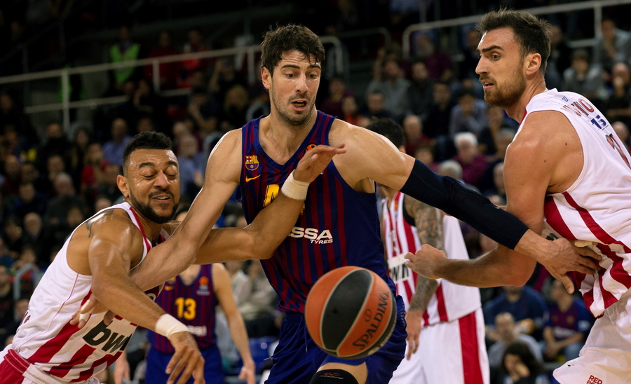 Ευρωλίγκα: Επιβλητική νίκη του Ολυμπιακού στην Βαρκελώνη