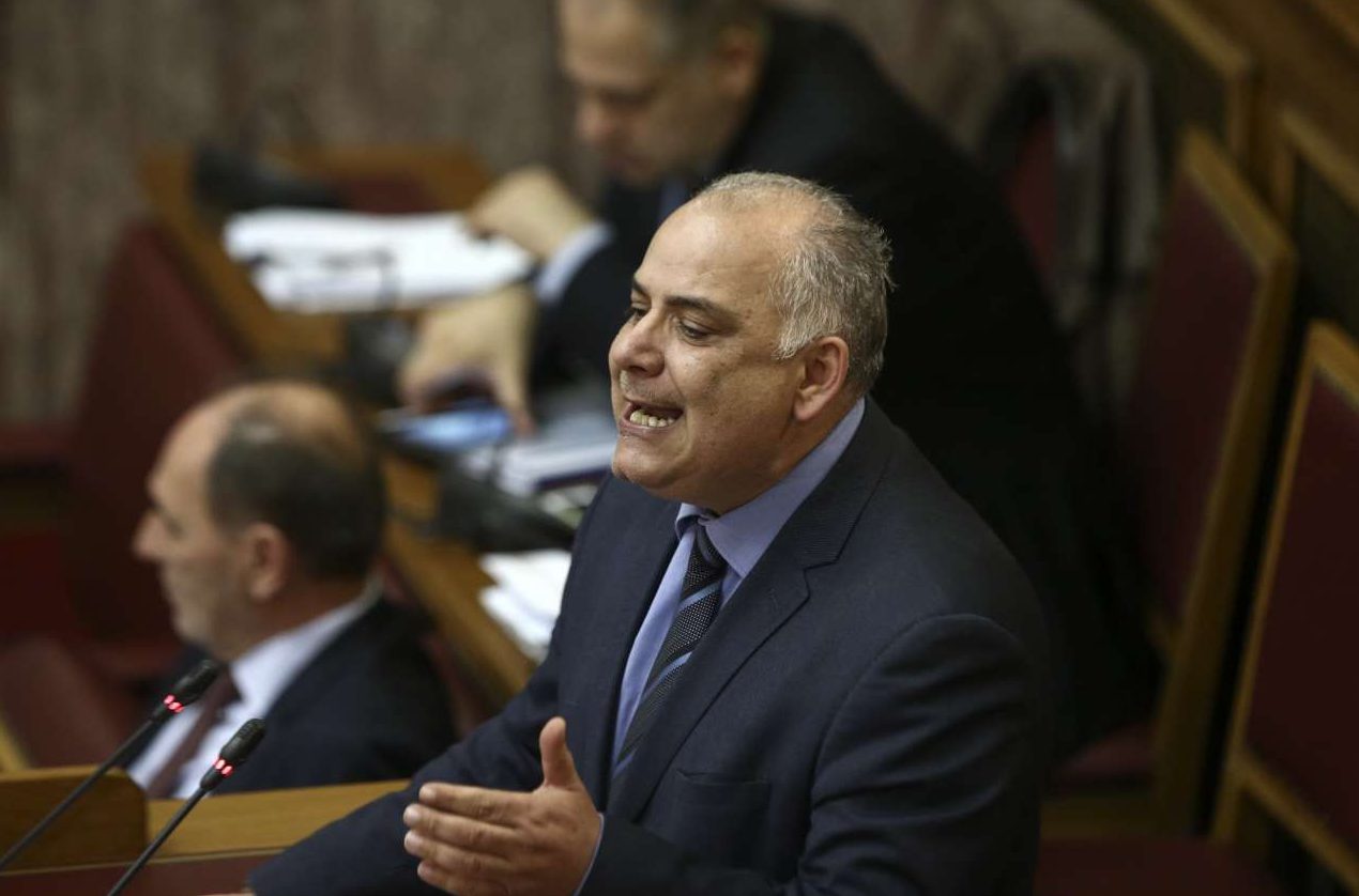 O Λεβέντης φοβήθηκε να χάσει την ΚΟ του και δεν διαγράφει τον Σαρίδη