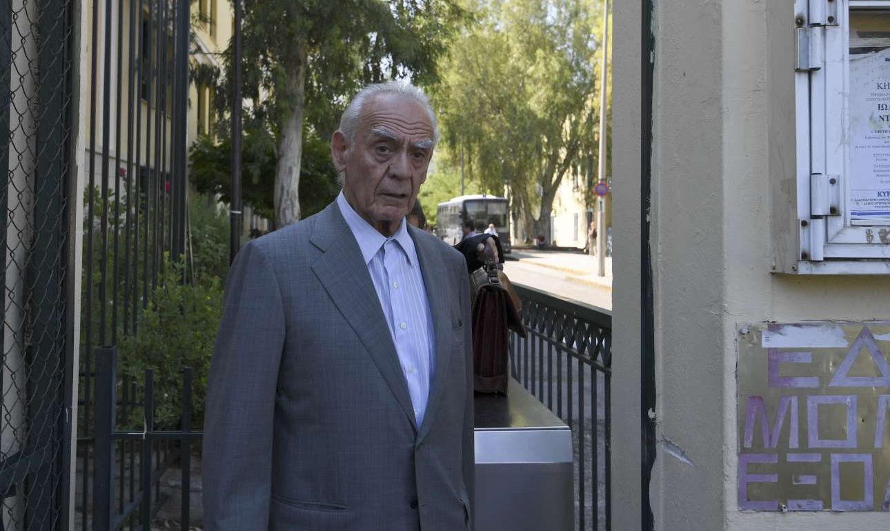 Αγωγή Τσοχατζόπουλου κατά εφημερίδας για την «κρύπτη με τα 19 εκ. ευρώ»