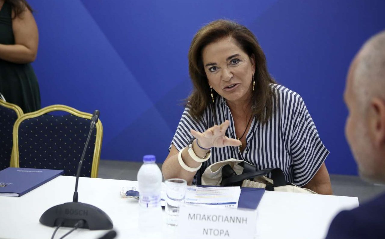 Ντόρα Μπακογιάννη: Ο ψευτόμαγκας Καμμένος κρύβεται πάλι πίσω από την ασυλία του