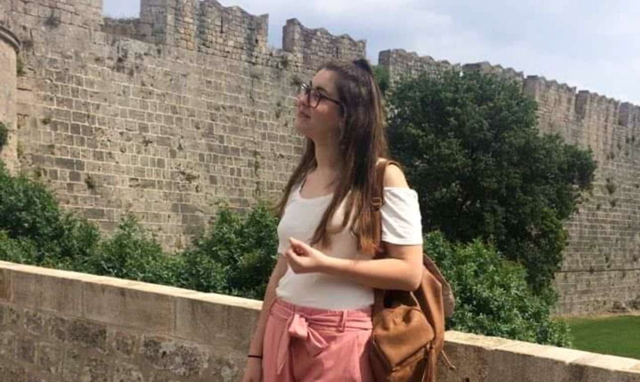 Γνωστός της φοιτήτριας ένας από τους δύο κατηγορούμενους για τη δολοφονία στη Ρόδο