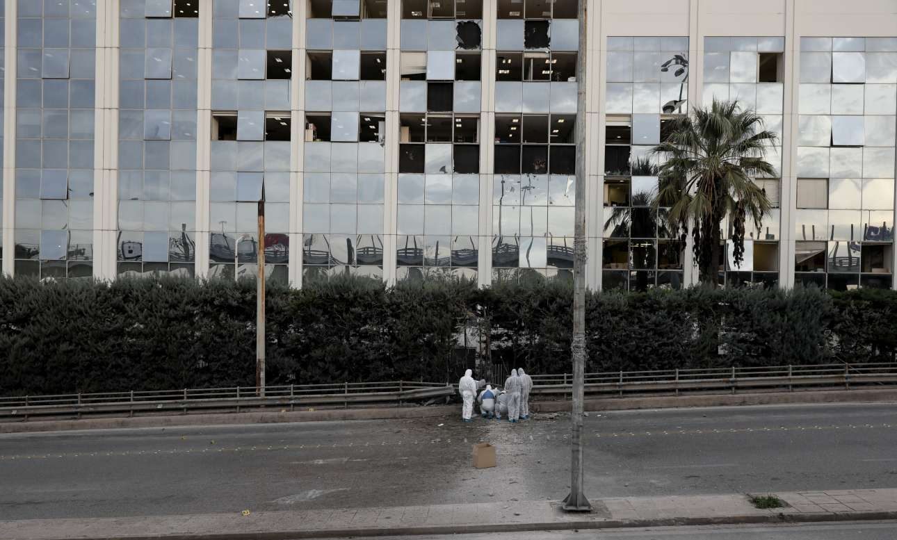 Η βία του εμπάργκο