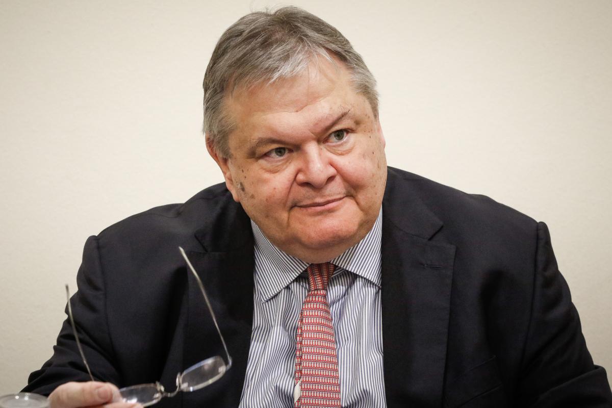 Βενιζέλος: Η κυβέρνηση Tσίπρα λειτουργεί ως παραδικαστικό κύκλωμα