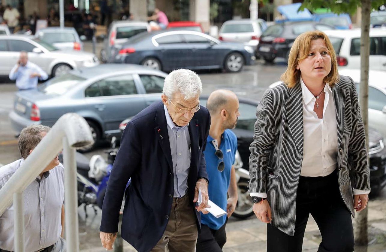 Eξαλλος ο Μπουτάρης με Γούλα: «Τα γίδια είναι ελεύθερα να πάνε όπου θέλουν»