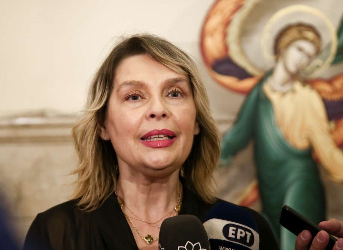 Η (μη) παραίτηση της Κατερίνας Παπακώστα