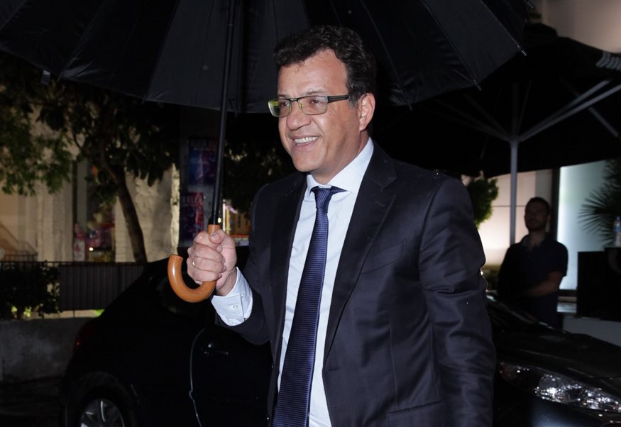 Τι σημαίνει το ντόμινο αλλαγών στις διευθύνσεις Ειδήσεων Alpha και ΣΚΑΪ