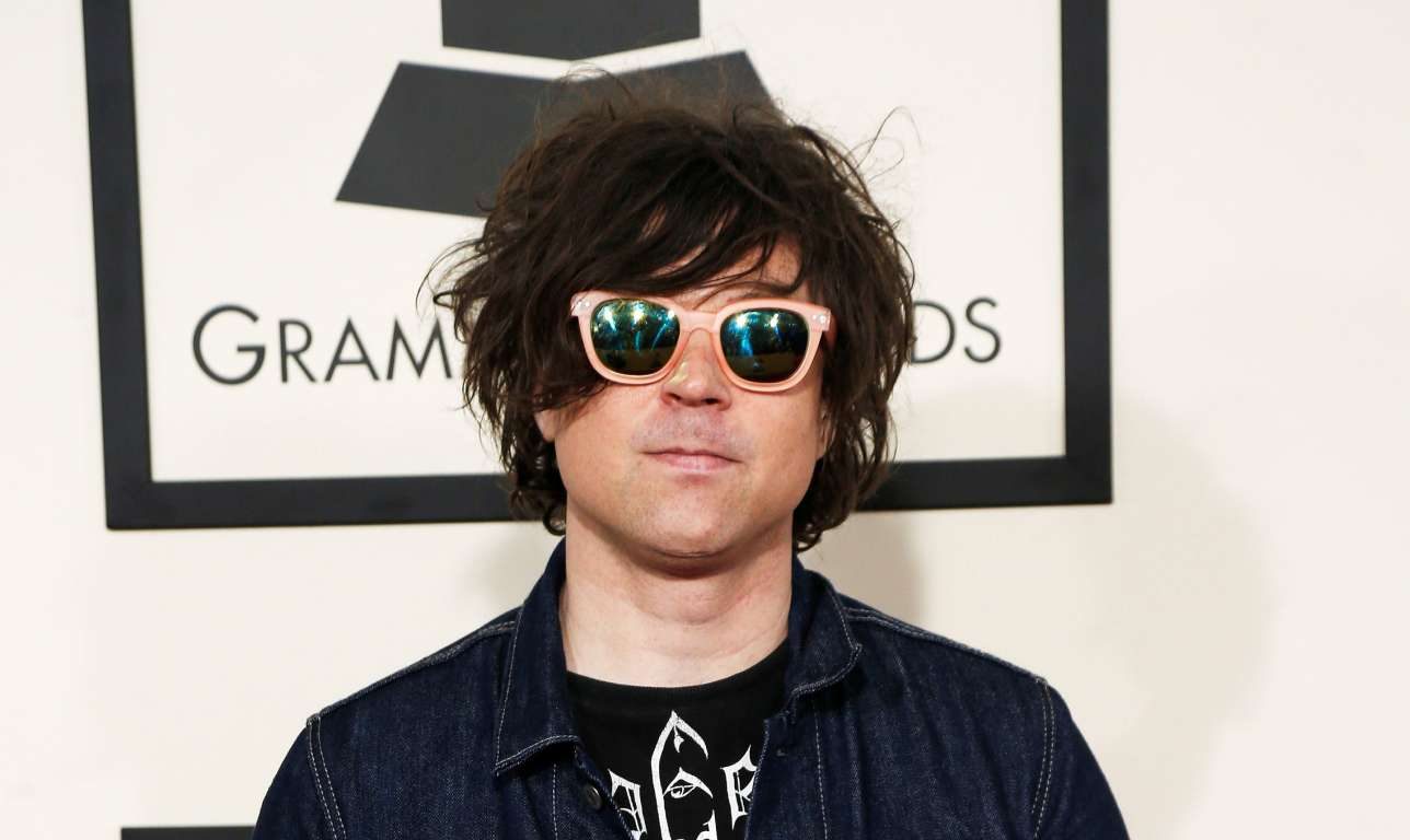 Γνωστός μουσικός κατηγορείται για σεξουαλική και συναισθηματική εκμετάλλευση