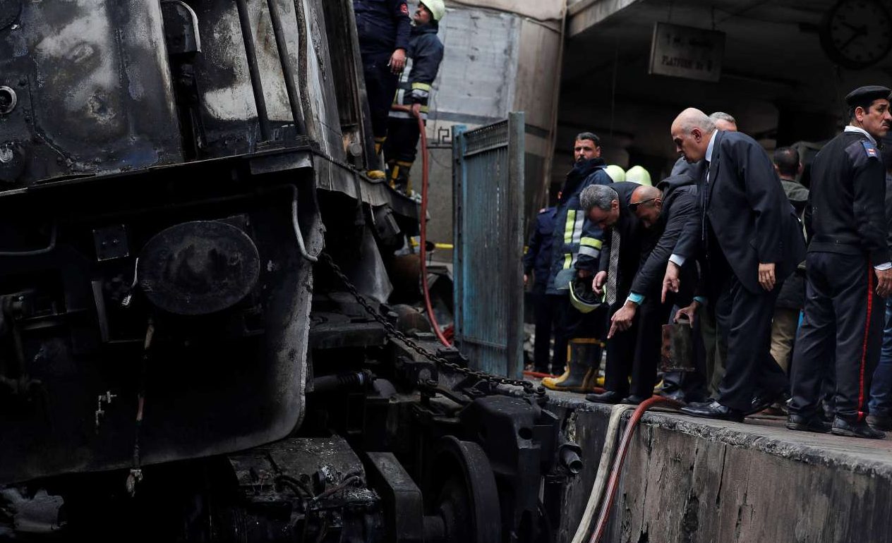Κάιρο: Από τα… νεύρα του, άφησε το μοιραίο τρένο ακυβέρνητο ο μηχανοδηγός