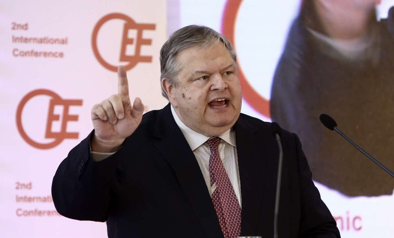 Βενιζέλος: Η κυβέρνηση του ΣΥΡΙΖΑ δεν έχει ηθικό ή πολιτικό φραγμό
