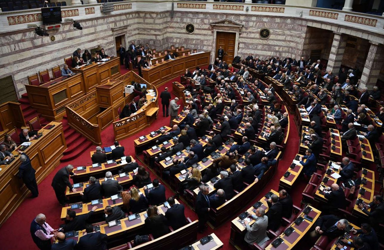 Πιο κοντά στην αυτοδυναμία η ΝΔ – τι έδειξε δημοσκόπηση της Metron Analysis