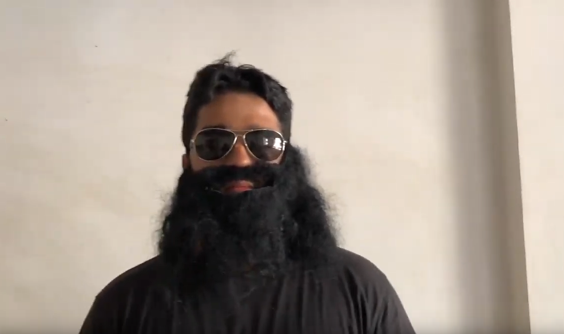 Ινδός μηνύει τους γονείς του επειδή… τον γέννησαν χωρίς τη θέλησή του