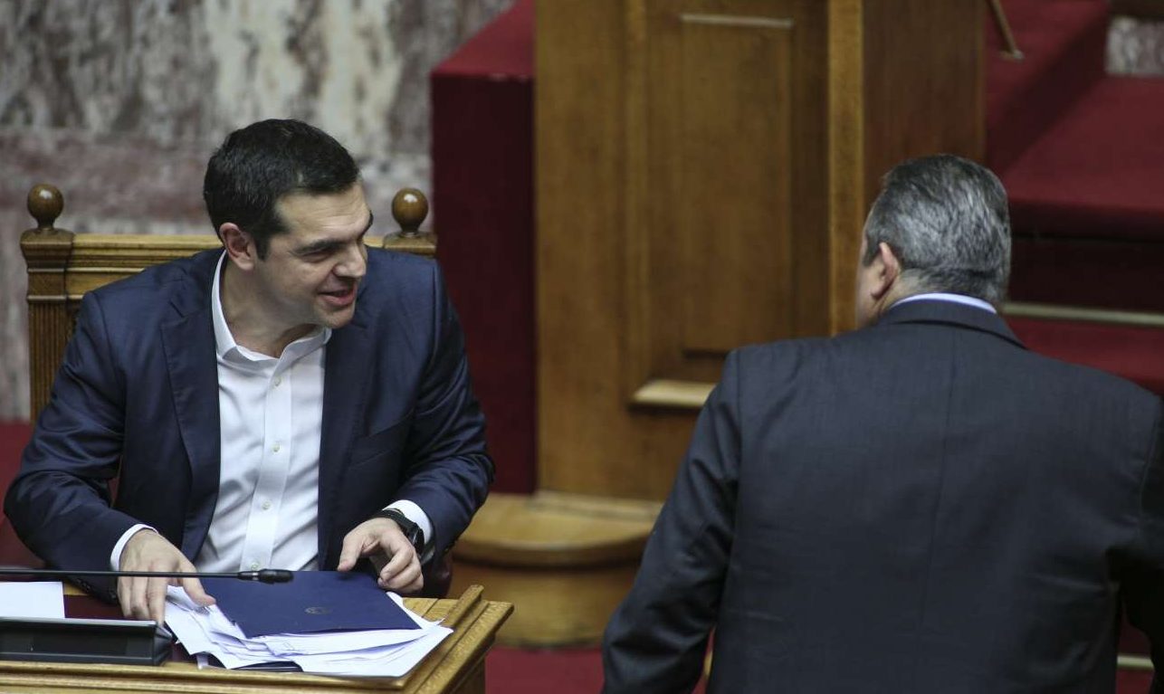 Μία κυβέρνηση που εκβιάζεται