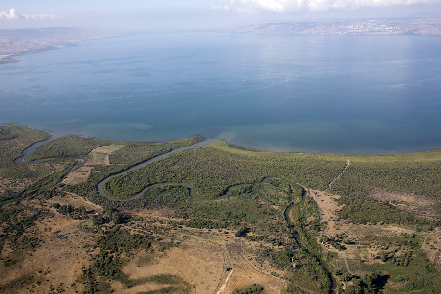 SOS εκπέμπουν οι επιστήμονες για τον Ιορδάνη ποταμό και τη Θάλασσα της Γαλιλαίας