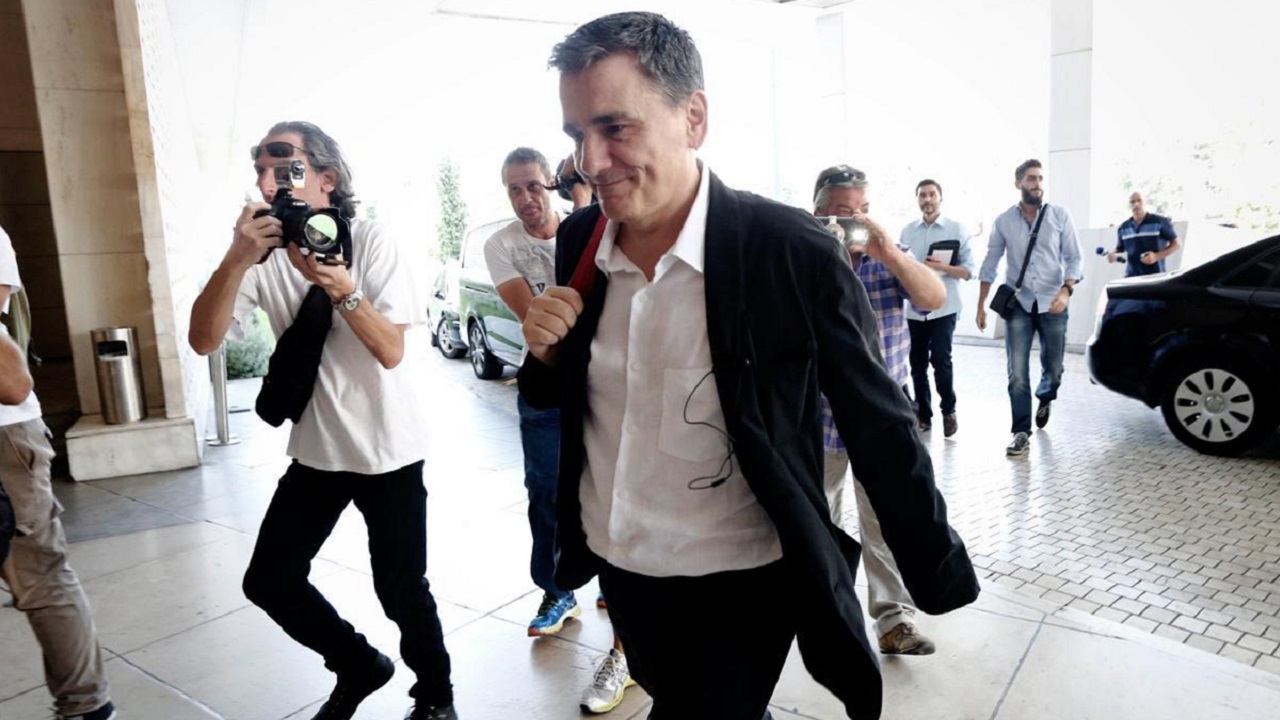 Τσακαλώτος για δώρο Πάσχα: Πρώτη φορά το ακούω! Ρωτήστε τον κ. Πετρόπουλο…