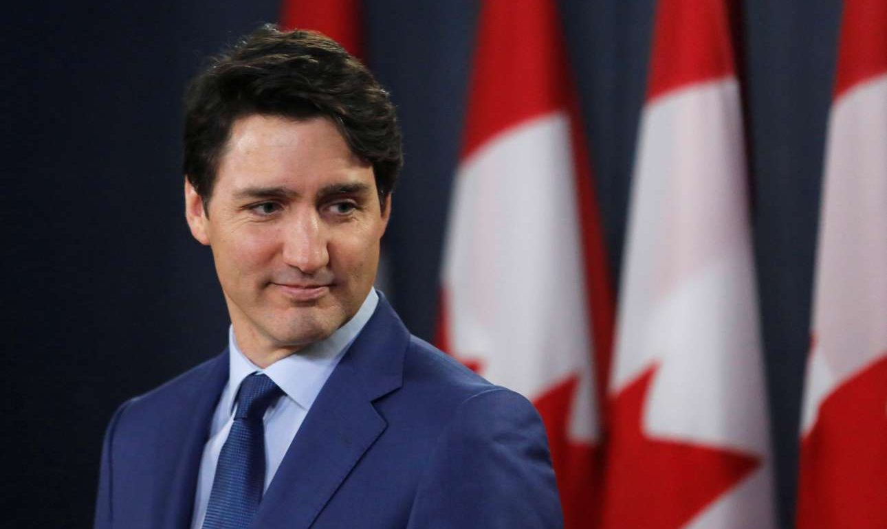 Σε ελεύθερη πτώση ο «ωραίος Τζάστιν»