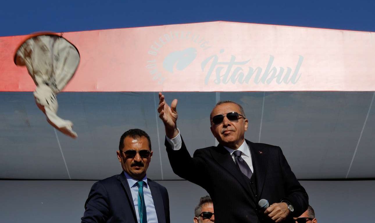 Ερντογάν για Αγία Σοφία: «Θα μπορούσαμε να την ονομάσουμε και τζαμί για δωρεάν είσοδο»