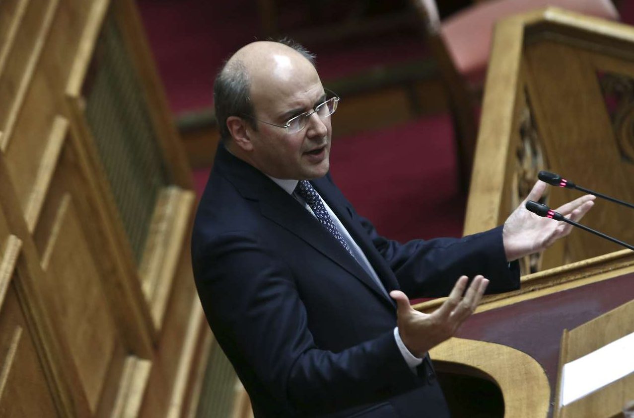 Χατζηδάκης: Φαινόμενα διάλυσης στον ΟΣΕ με όργιο σπατάλης από τη διοίκηση