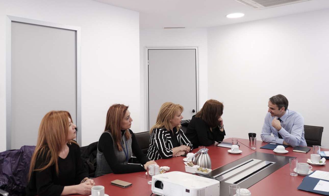 Δέσμευση Μητσοτάκη για τις συντάξεις χηρείας