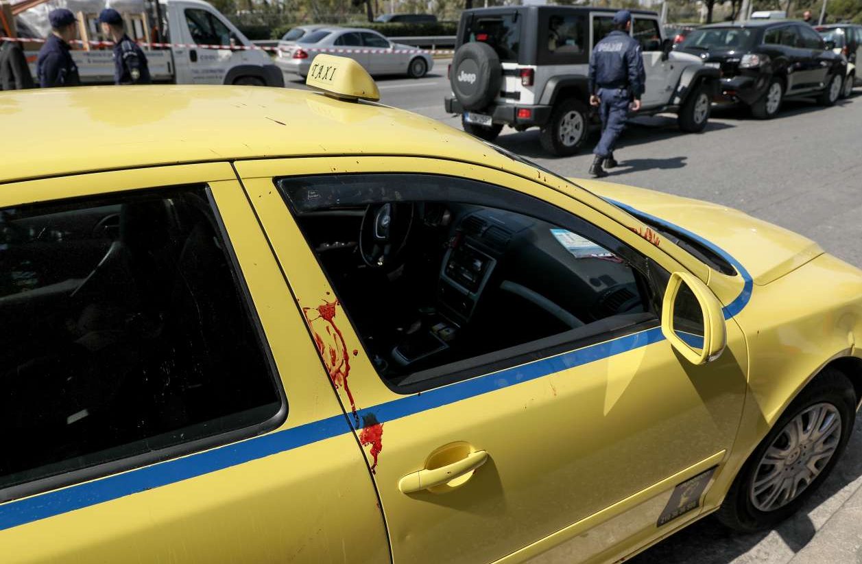 Ελληνικό: Aντιπτέραρχος πυροβόλησε τη γυναίκα του και αυτοκτόνησε