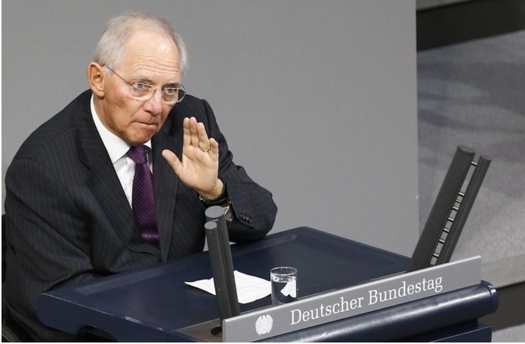 Σόιμπλε: Eφτασα στα πρόθυρα παραίτησης λόγω της Ελλάδας