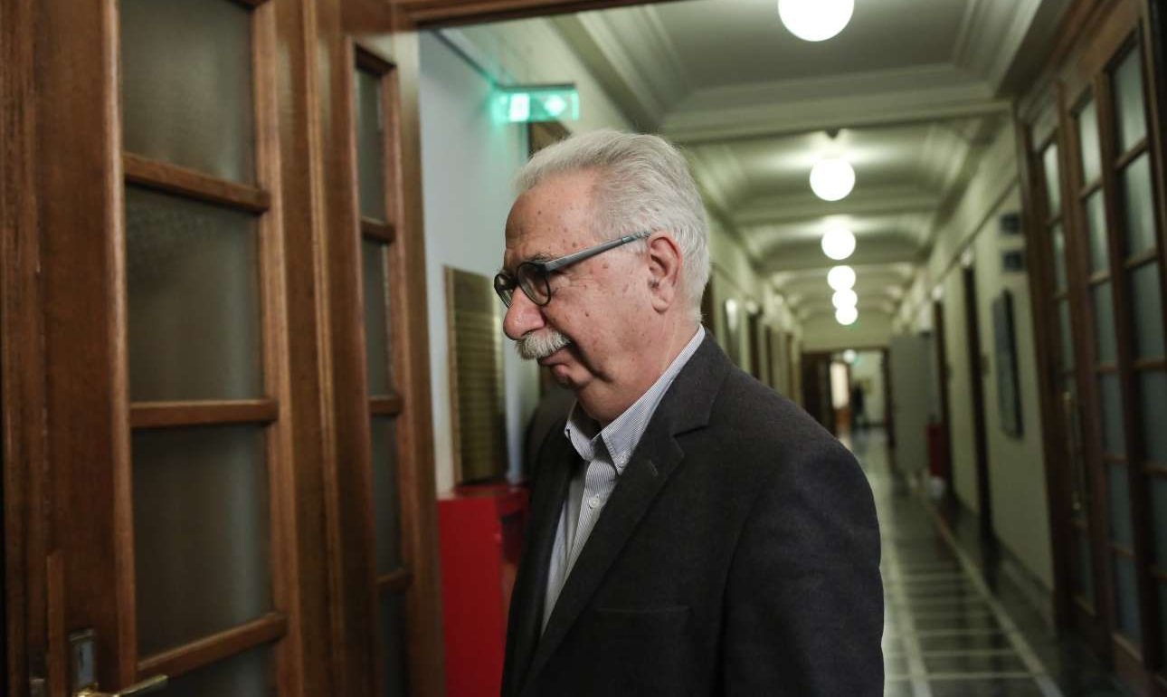 «Παράθυρο» από Γαβρόγλου για διδασκαλία της «μακεδονικής» γλώσσας