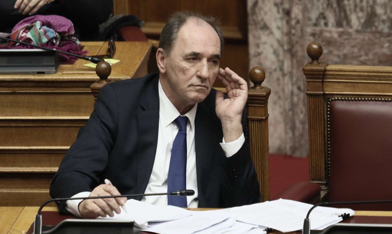 Σταθάκης: Ακυρώνονται τα πρόστιμα για πολεοδομικές παραβάσεις στο Μάτι