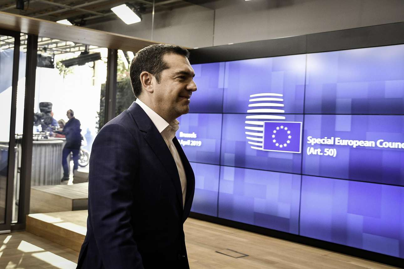 Ο Τσίπρας θυμάται το δημοψήφισμα του 2015: «Το Brexit μπορεί να αναστραφεί»