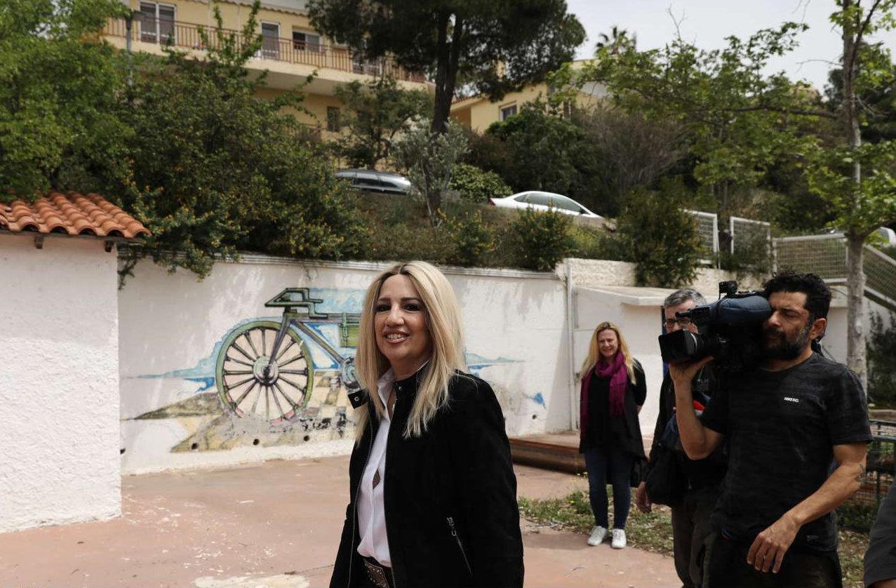 Φώφη: Ο Τσίπρας μοιράζει τώρα μεταχρονολογημένες επιταγές, υπονομεύοντας το μέλλον