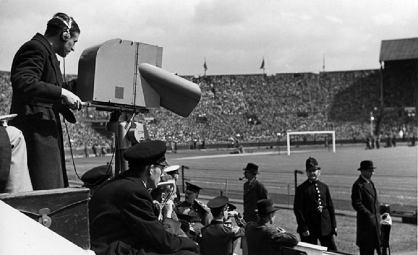 Οταν το ποδόσφαιρο συνάντησε την TV