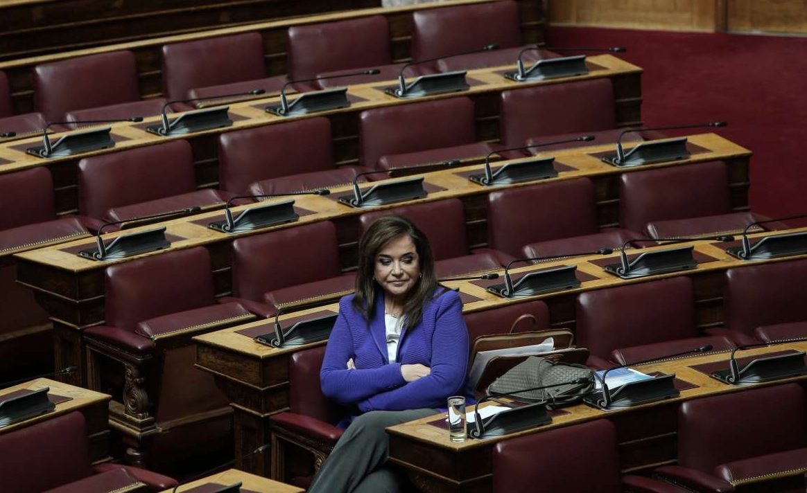 Η Μπακογιάννη θυμάται τον… μεγάλο συνασπισμό του 2015 και τα «Ζάππεια» του Σαμαρά