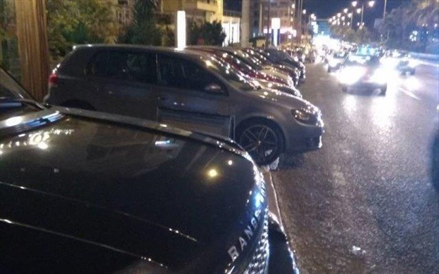 Αγρίεψε η Τροχαία: χειροπέδες σε παρκοδόρους νυχτερινών κέντρων στο Κολωνάκι και το Ν. Ψυχικό