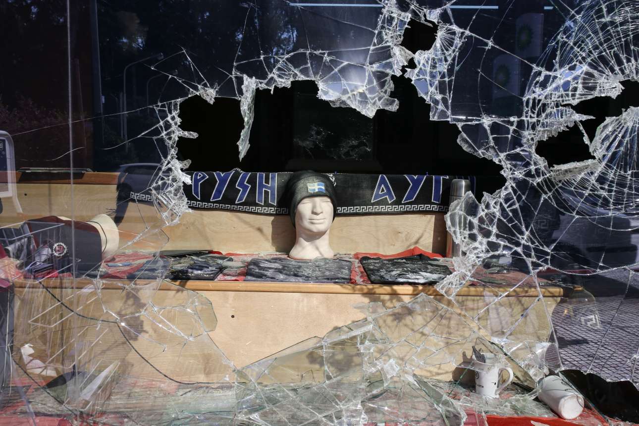 Κάτι τρέχει στη Χρυσή Αυγή