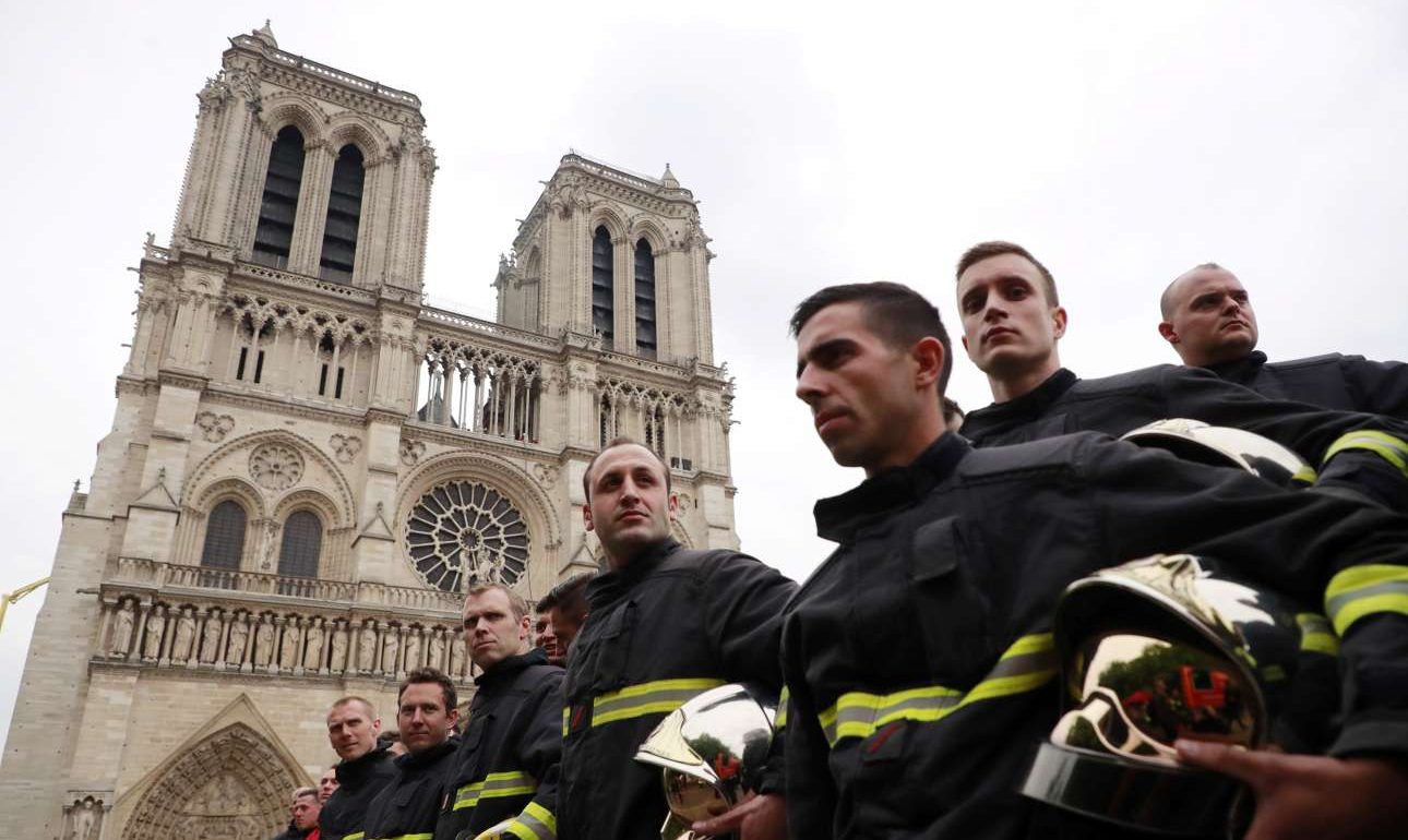 Γαλλία: Εξι πυροσβέστες συνελήφθησαν για ομαδικό βιασμό τουρίστριας