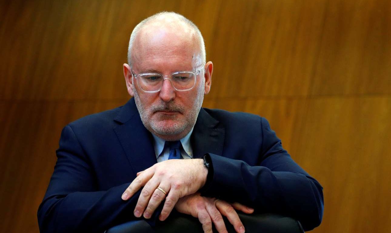 H αποκάλυψη-σοκ του Τίμερμανς: «Είμαι θύμα παιδεραστή ιερέα»