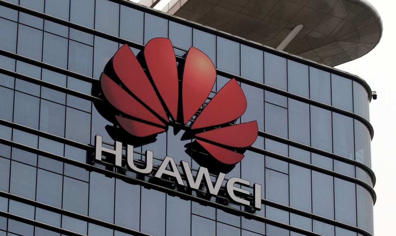 Στη «μαύρη λίστα» της Google η Huawei έπειτα από τα μέτρα Τραμπ