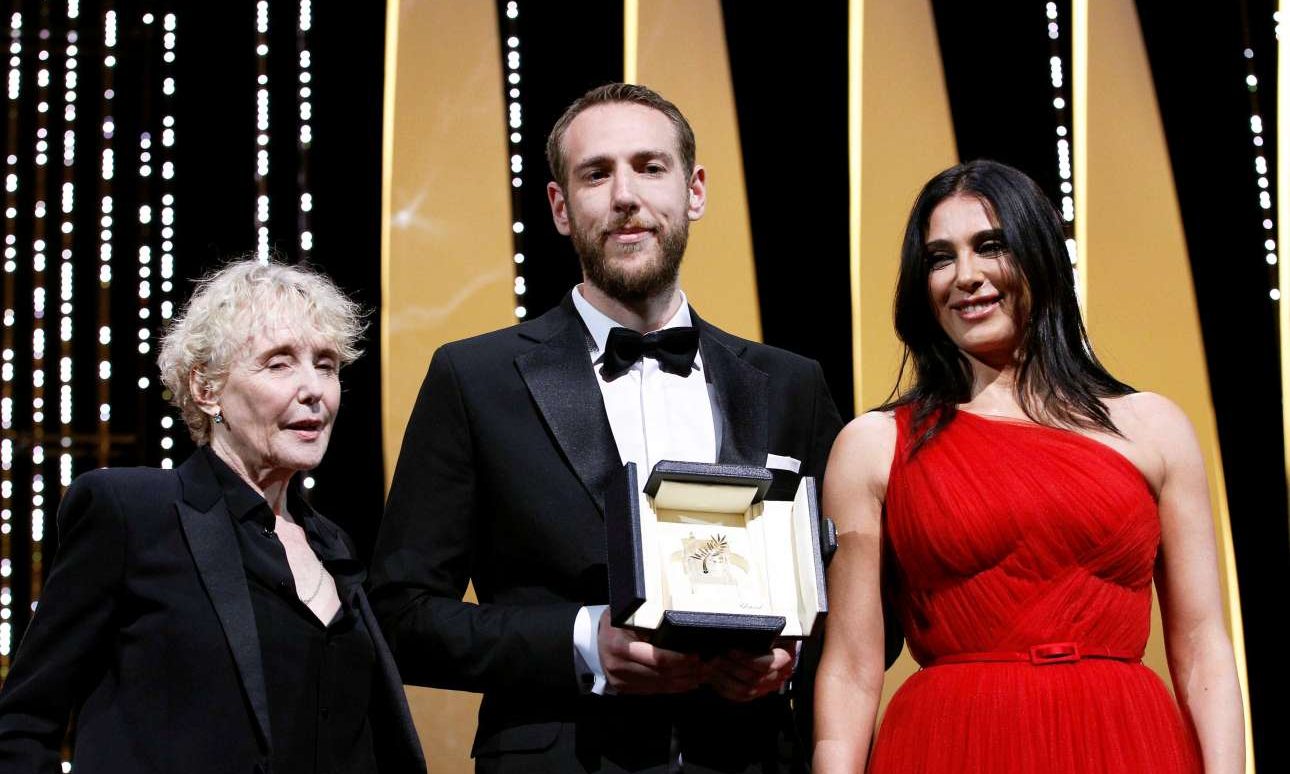 Χρυσός Φοίνικας για τον «μικρομηκά» Βασίλη Κεκάτο