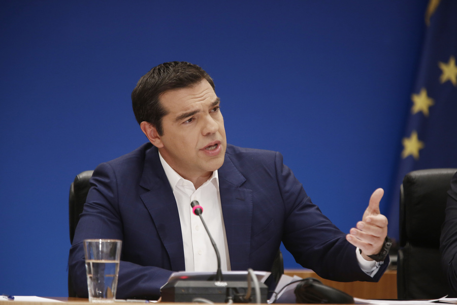 Προεκλογικό πακέτο 1,1 δισ. ευρώ εξήγγειλε από το Ζάππειο ο Τσίπρας