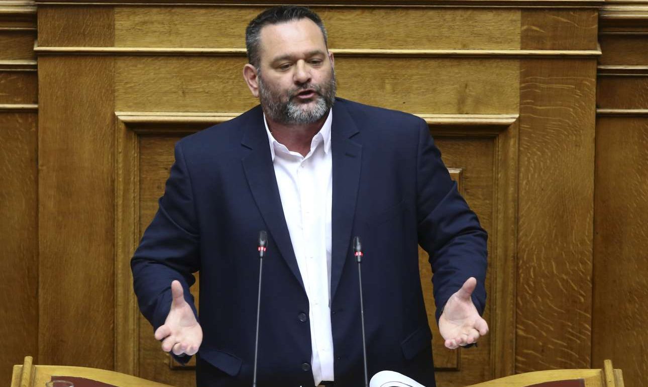 Λαγός: Ευρωβουλευτής… αλλά με απαγόρευση εξόδου από τη χώρα