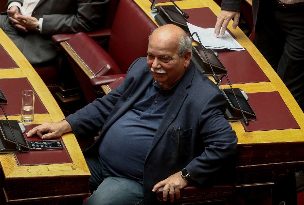 Ο Βούτσης επιμένει: Ούτε ίχνος ευθύνης ή ενοχής, δεν μπαίνω σε συμψηφισμούς και σόγια…