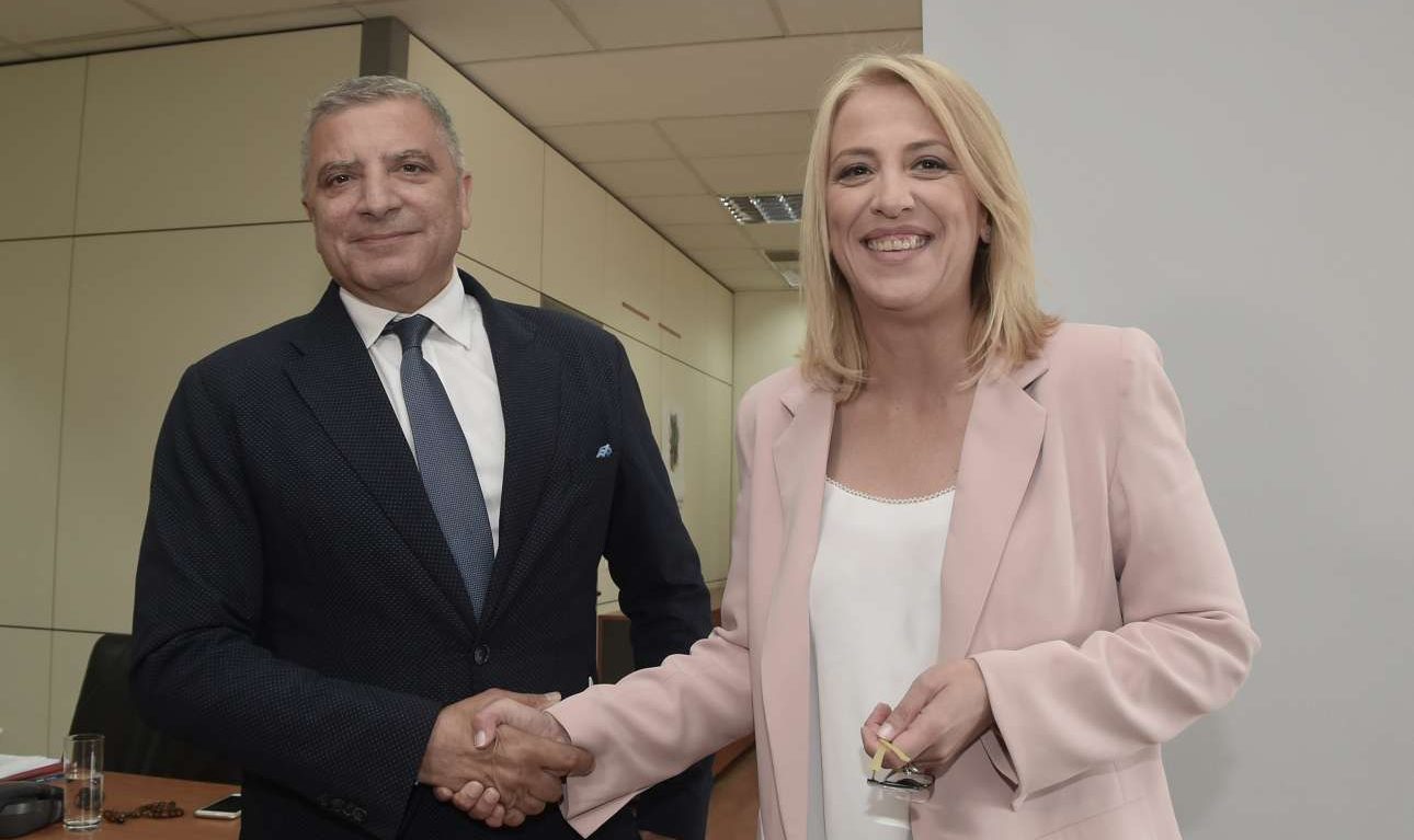 Οταν η Δούρου συνάντησε τον Πατούλη: «Θα συνεργαστούμε…»