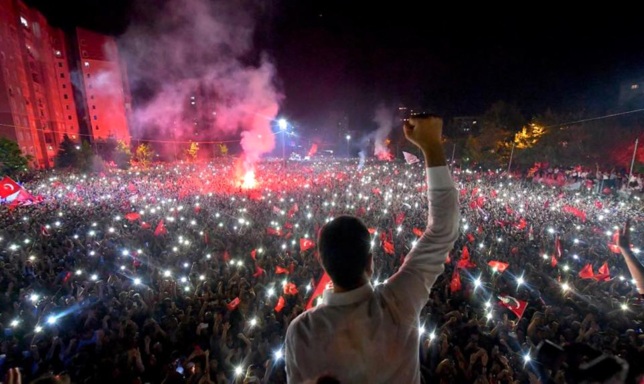 Πολίτικος εφιάλτης για τον Ερντογάν