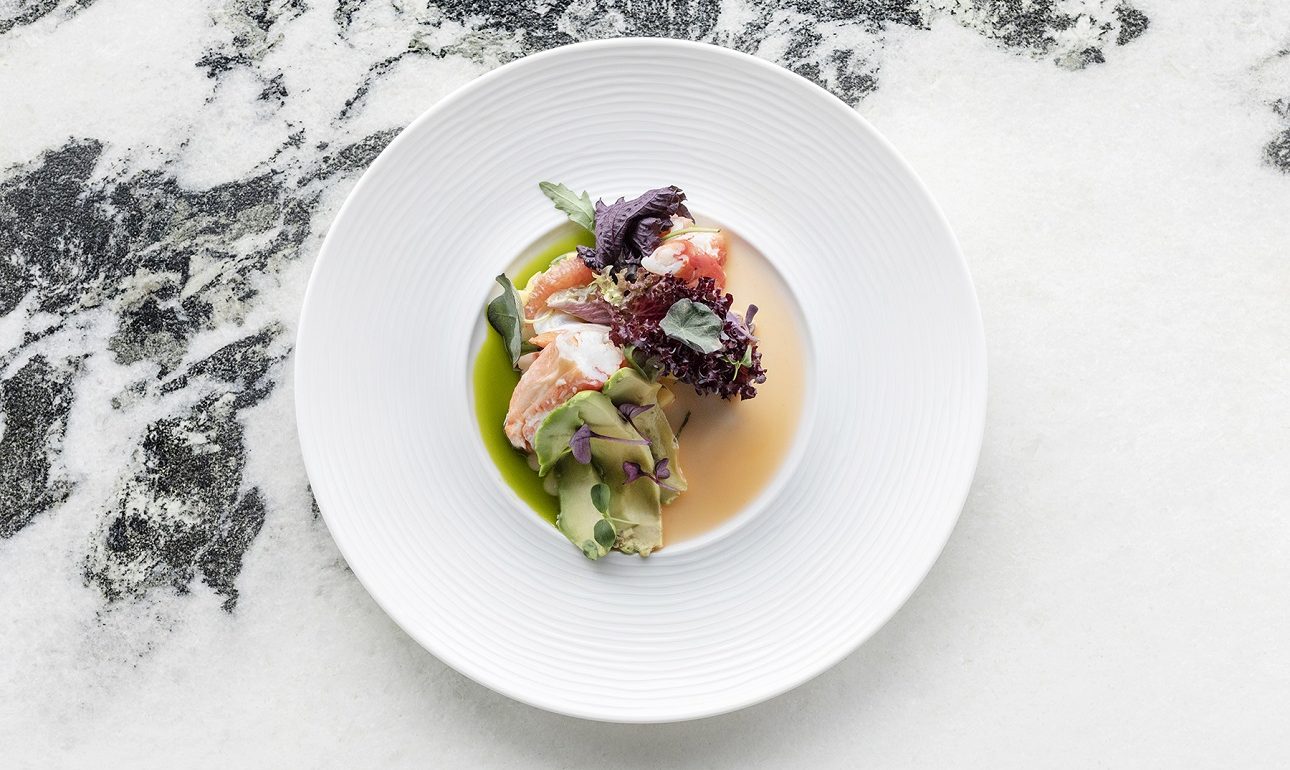 Σαλάτα με βασιλικό καβούρι