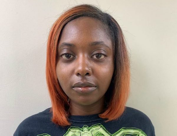 Εγκυος που έχασε το παιδί της όταν την πυροβόλησαν βρέθηκε… κατηγορούμενη