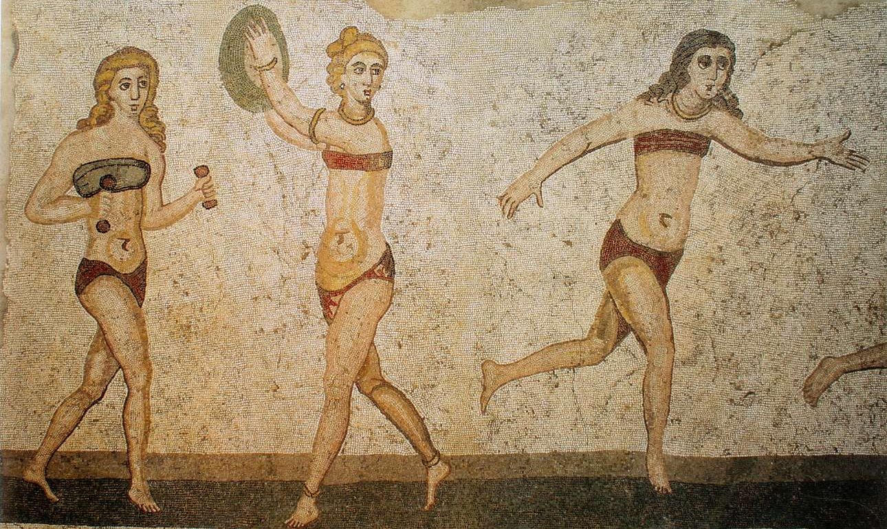 Η πολύ παλιά ιστορία του γυναικείου μαγιό