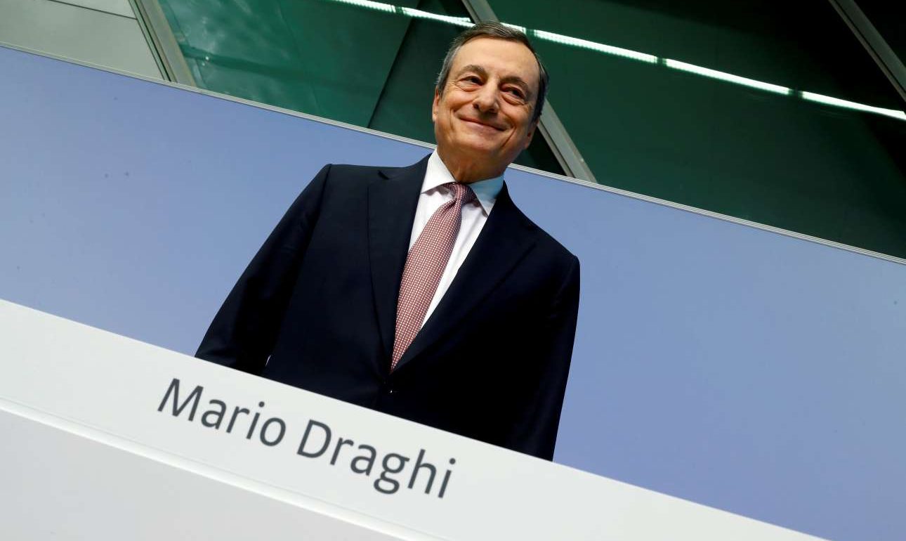 Ο Μάριο Ντράγκι βγάζει ξανά το «μπαζούκας» του