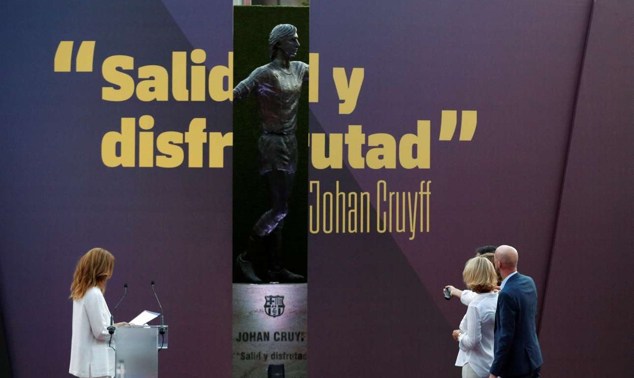 Το άγαλμα της αιώνιας ευγνωμοσύνης