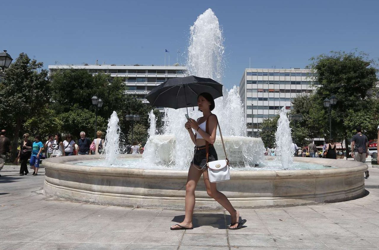 Εφτασε ο αφρικανικός καύσωνας: Πού η θερμοκρασία ξεπέρασε ήδη τους 39 βαθμούς